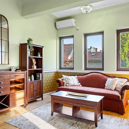 City Heart Retreat Elegant Apartment Bükreş Dış mekan fotoğraf