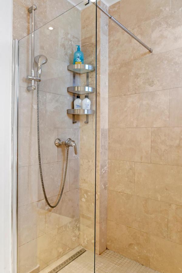 City Heart Retreat Elegant Apartment Bükreş Dış mekan fotoğraf