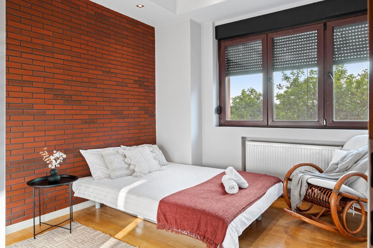 City Heart Retreat Elegant Apartment Bükreş Dış mekan fotoğraf