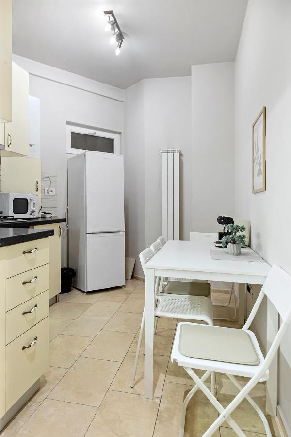 City Heart Retreat Elegant Apartment Bükreş Dış mekan fotoğraf